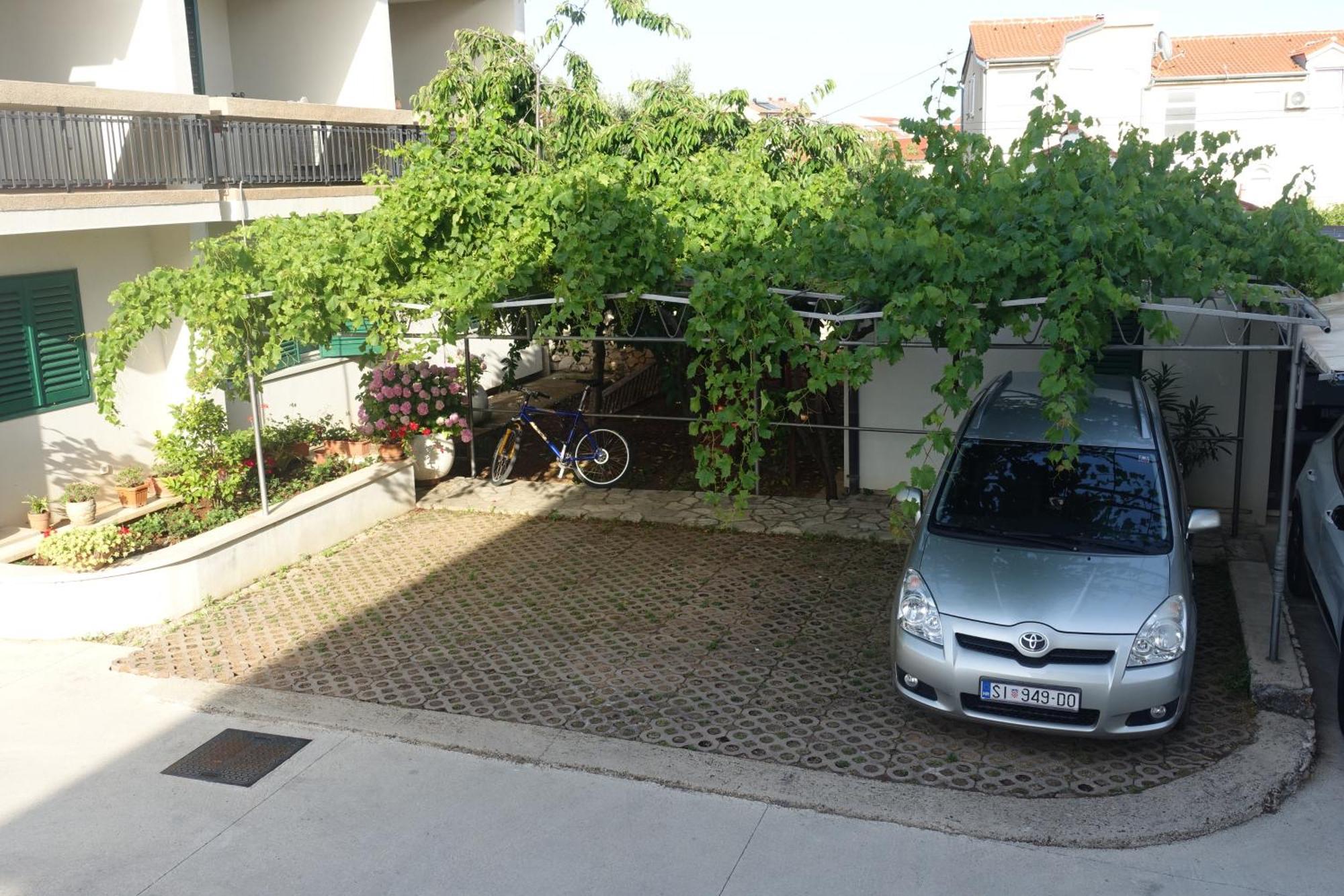 Apartment Tonka Vodice Eksteriør bilde