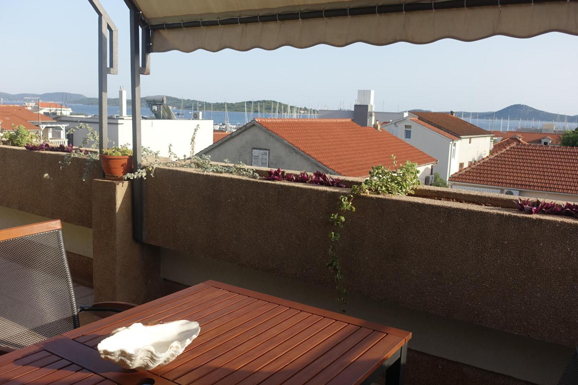 Apartment Tonka Vodice Eksteriør bilde